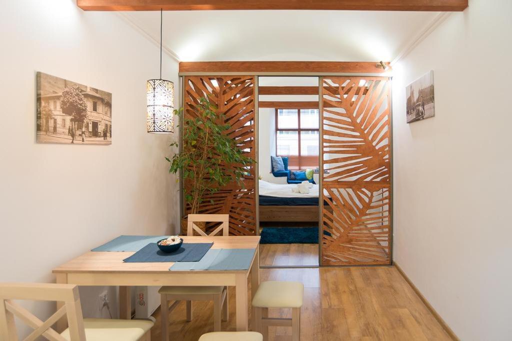 Cozy Studio On Wielopole Street. Krasków Εξωτερικό φωτογραφία
